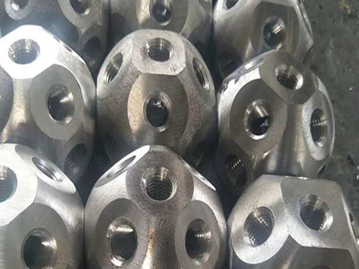 阿克苏螺栓球网架杆件制作