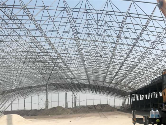 阿克苏钢厂料仓网架工程